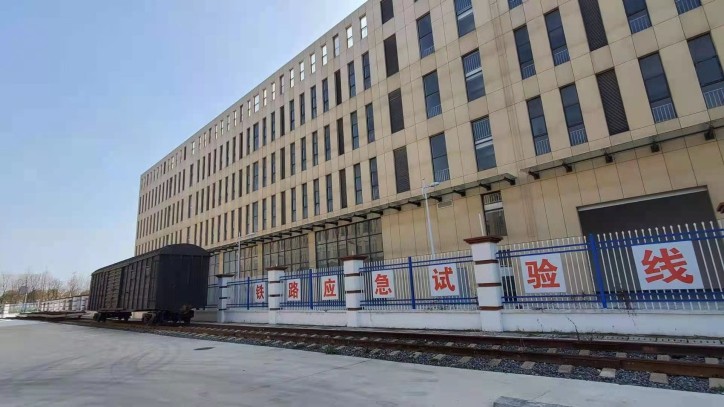专业客户服务代表,提供全方位的服务